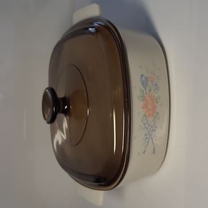 Vintage corningware A-2-B 2L Casserole dish with pyrex lid Symphony pattern